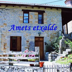 Amets Etxalde Santecilla